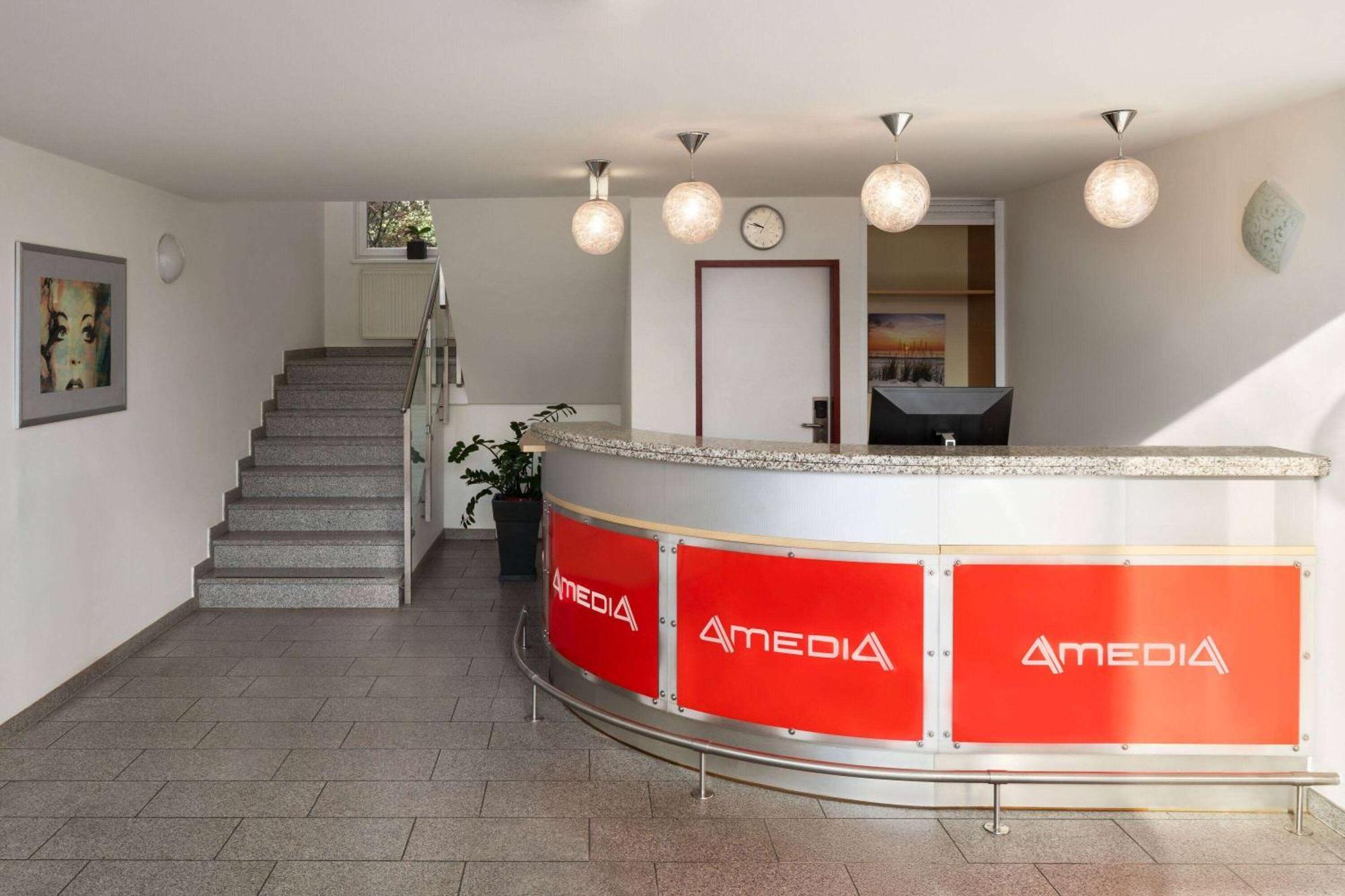 Amedia Express Sattledt, Trademark Collection By Wyndham Εξωτερικό φωτογραφία